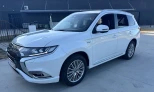 Mitsubishi Outlander 2019 Hybrid Electric/Gasoline Automatic