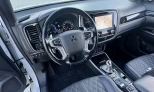 Mitsubishi Outlander 2019 Hybrid Electric/Gasoline Automatic