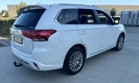 Mitsubishi Outlander 2019 Hybrid Electric/Gasoline Automatic