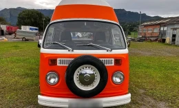 Volkswagen T5 Kombi 1976 Gasoline Manual
