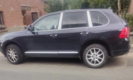 Porsche Cayenne 2005 Gasoline Manual