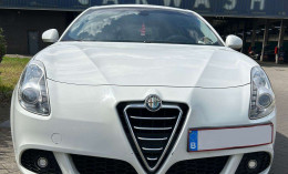 Alfa Romeo Giulietta 2010 Diesel Manual/Standard