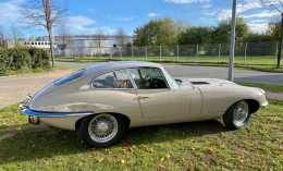 Jaguar E-Type 1970 Gasoline Manual