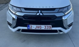 Mitsubishi Outlander 2019 Hybrid Electric/Gasoline Automatic