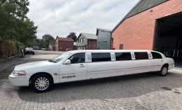 Lincoln Town Car 2004 Gasoline Automatic