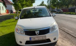 Dacia Sandero 2008 Gasoline Manual
