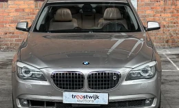 BMW 750 2010 Gasoline Automatic