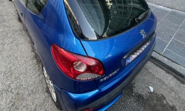 Peugeot 206 2011 Gasoline Manual