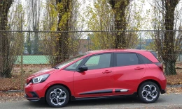 Honda Jazz 2022 Hybrid Electric/Gasoline Automatic