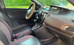 Lancia Ypsilon 2013 Gasoline Automatic
