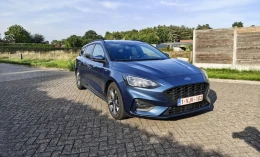 Ford Focus 2020 Hybrid Electric/Gasoline Manual