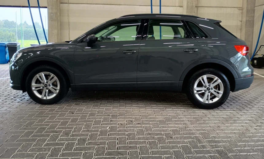 Audi Q3 2023 Gasoline Automatic Image 0