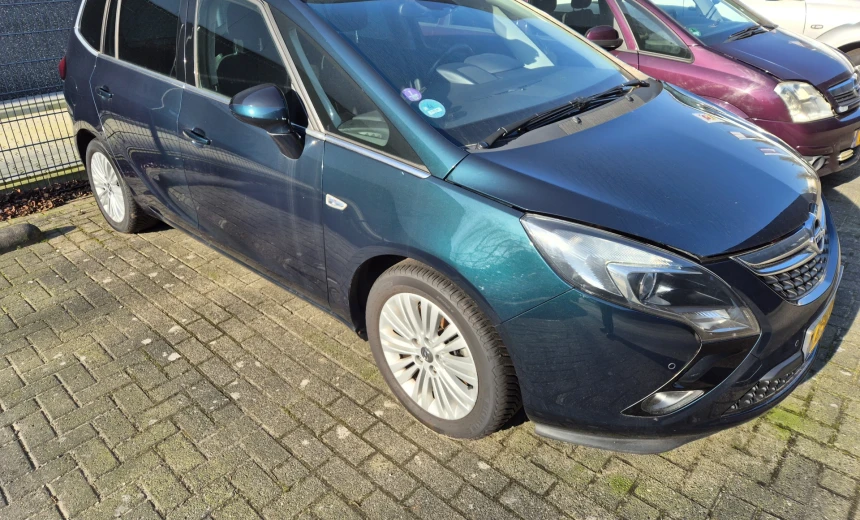 Opel Zafira Tourer 2014 Gasoline Manual Image 0