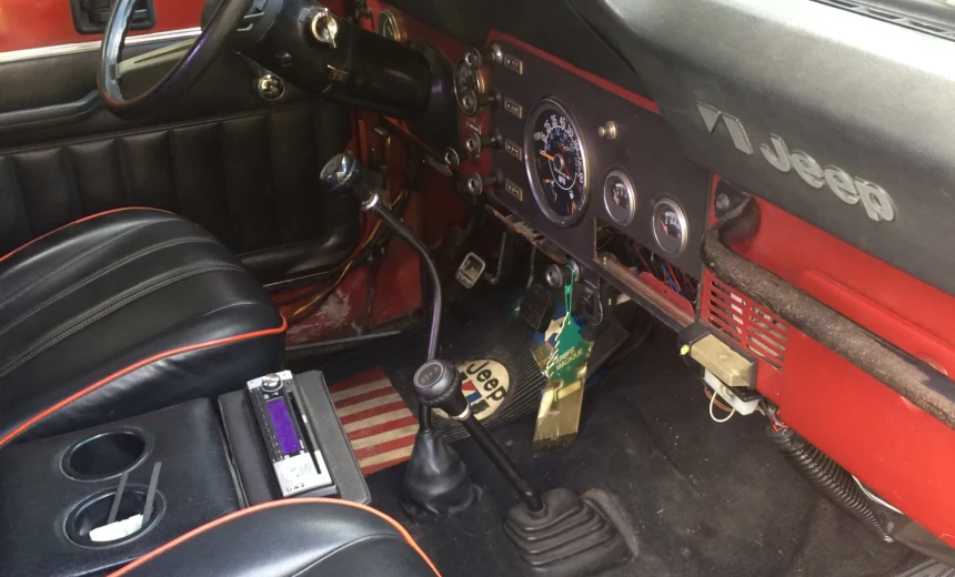 Jeep CJ-7 1986 Gasoline Manual Image 2