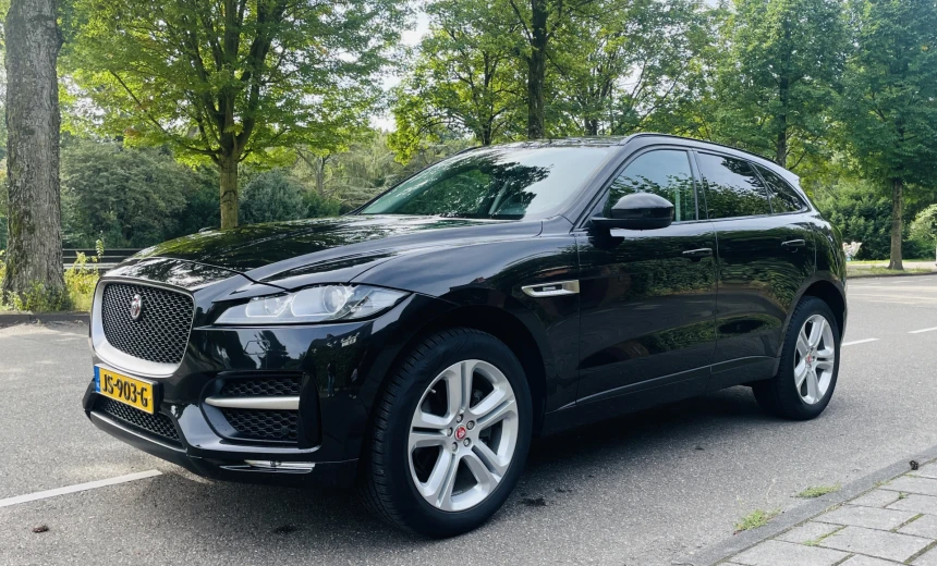 Jaguar F-Pace 2018 Diesel Automatic Image 0