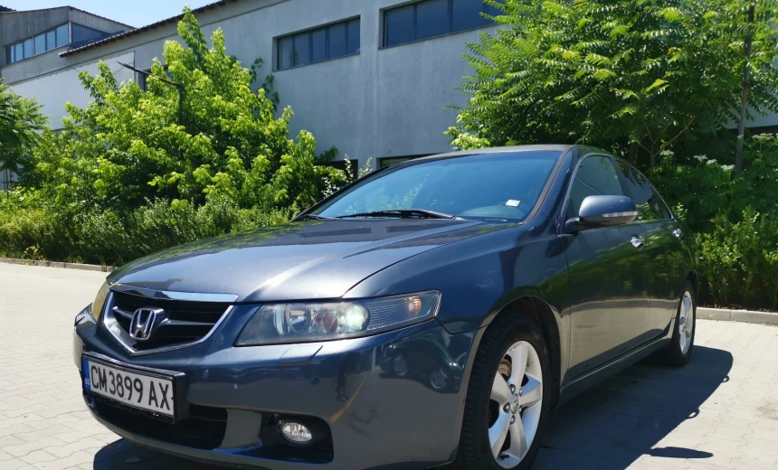 Honda Accord 2003 Gasoline Manual Image 2