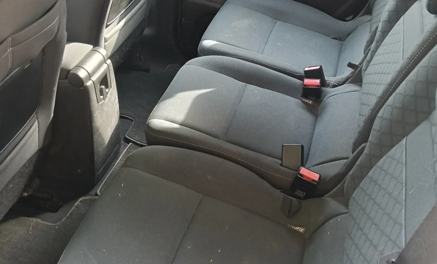 Renault Scenic 2010 Diesel Manual Image 4