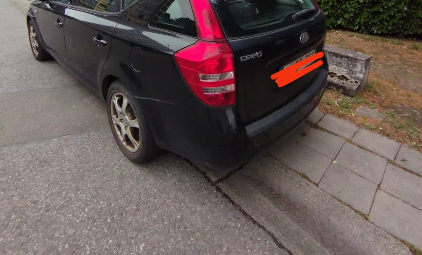 Kia Ceed SW / cee'd SW 2009 Diesel Manual Image 0