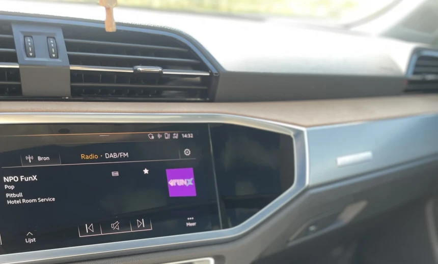 Audi Q3 2019 Gasoline Automatic Image 11