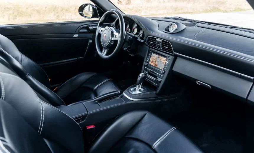 Porsche 997 2009 Gasoline Automatic Image 3