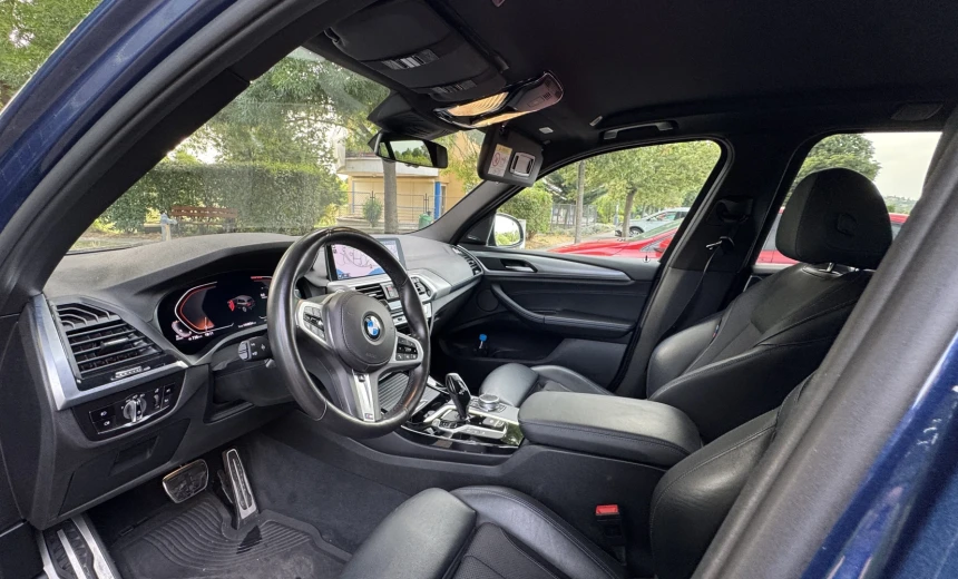 Skoda Octavia 2012 Gasoline Manual Image 8