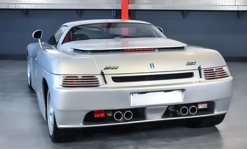 De Tomaso Guarà 2001 Gasoline Manual Image 2