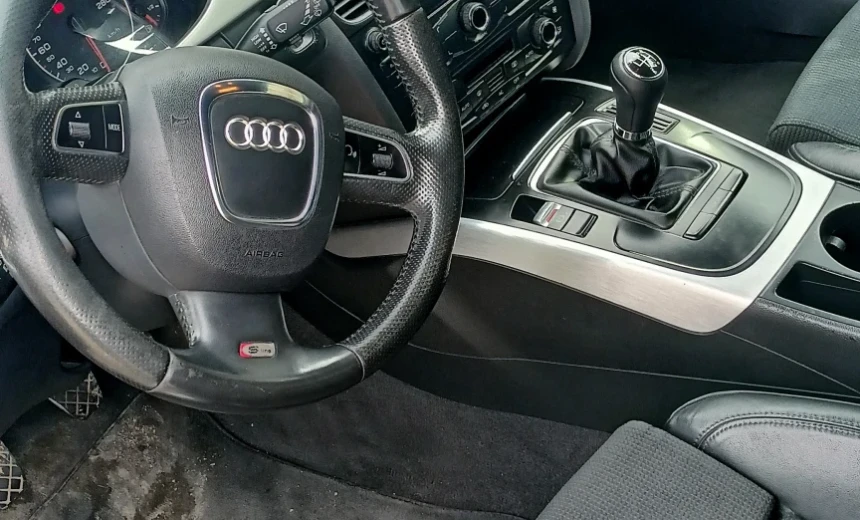 Audi A4 2009 Diesel Manual Image 2