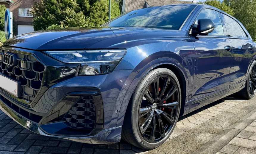 Audi Q8 2024 Hybrid Electric/Gasoline Automatic Image 6