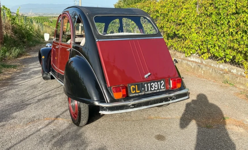 Citroen 2CV 1981 Gasoline Manual Image 4