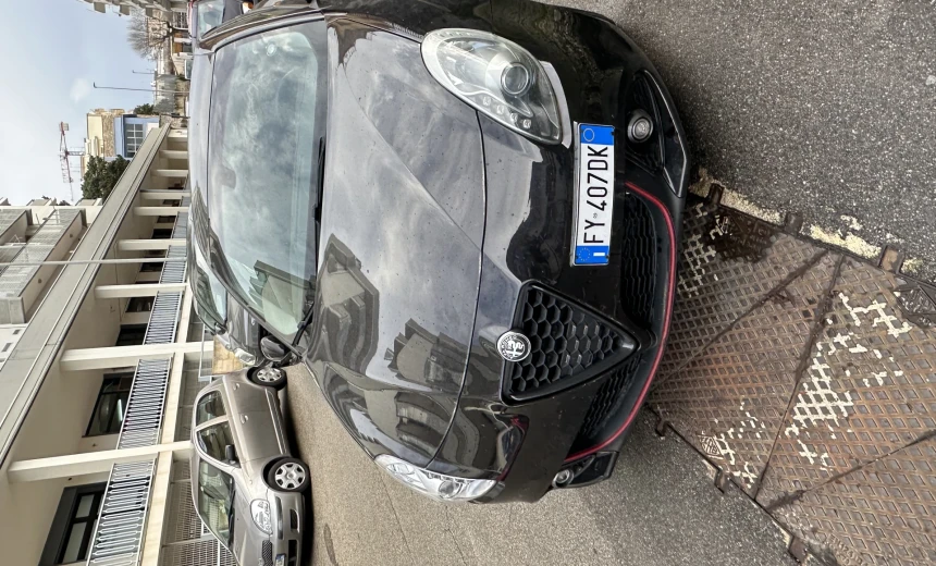 Alfa Romeo Giulietta 2014 LPG Manual Image 5