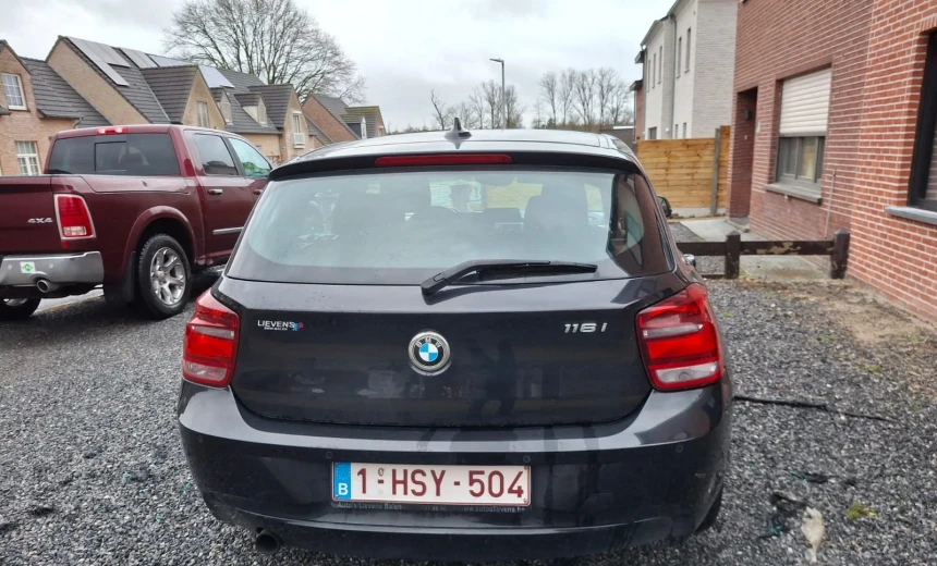 BMW Others 2012 Gasoline Manual Image 1