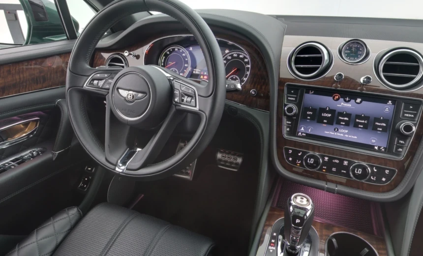 Bentley Bentayga 2020 Hybrid Electric/Gasoline Automatic Image 4
