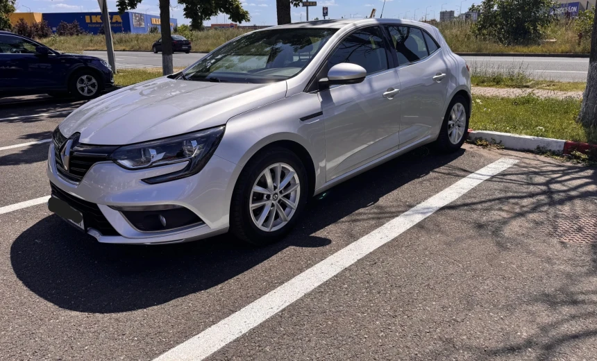 Renault Megane 2016 Gasoline Manual Image 3