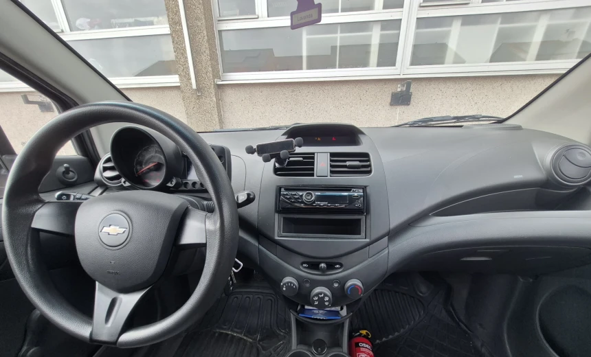 Chevrolet Spark 2010 Gasoline Manual Image 6