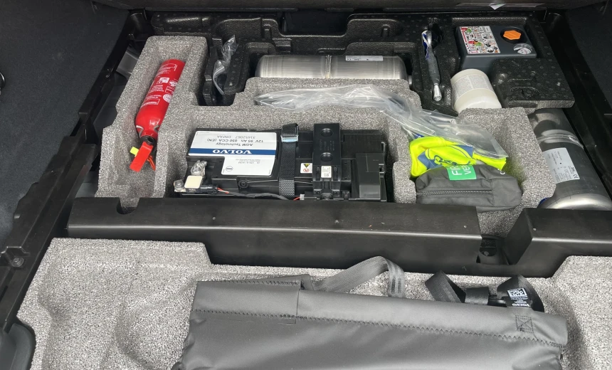 Volkswagen Polo 2013 Gasoline Manual Image 7