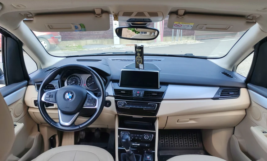 BMW 218 2014 Gasoline Manual Image 4