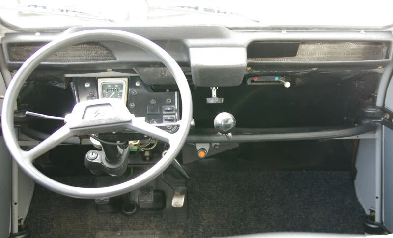 Citroen 2CV 1985 Gasoline Manual Image 5