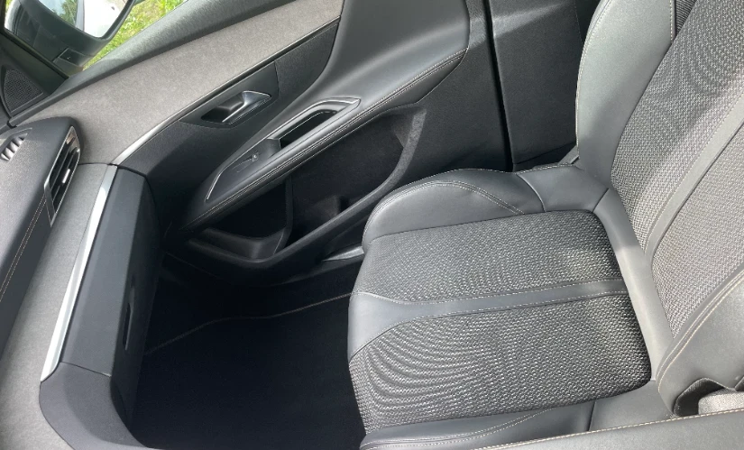 Peugeot 5008 2023 Gasoline Automatic Image 13