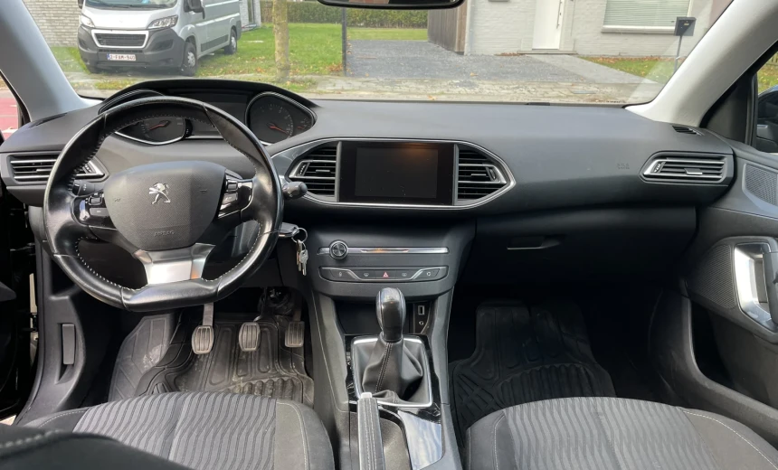 Peugeot 308 2016 Gasoline Manual Image 15