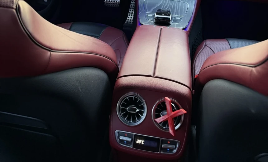 Mercedes-Benz CLS 300 2018 Diesel Automatic Image 10