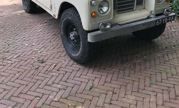 Land Rover Series 1973 Gasoline Manual Image 0