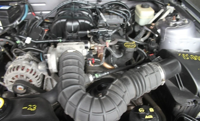 Ford Mustang 2006 Gasoline Automatic Image 19