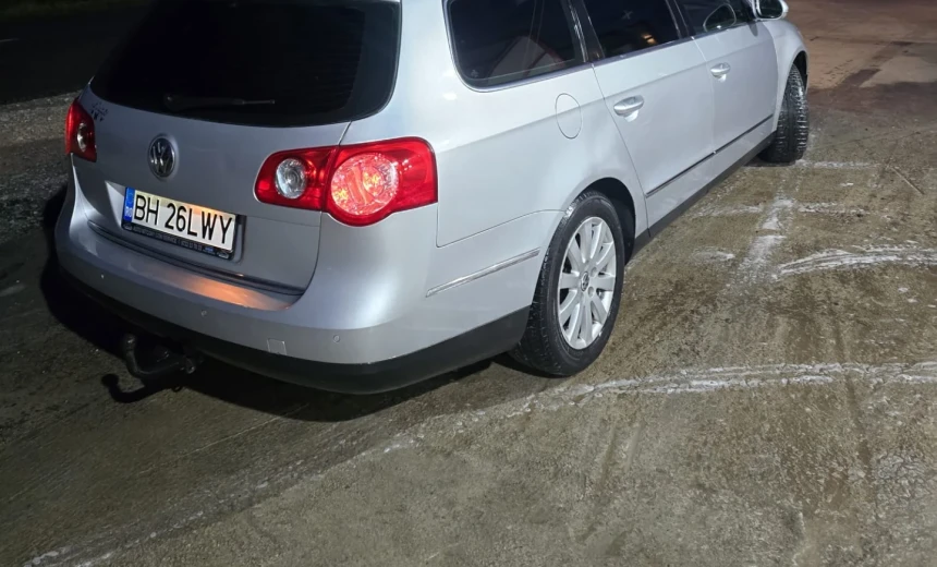 Volkswagen Passat 2010 Diesel Manual Image 2