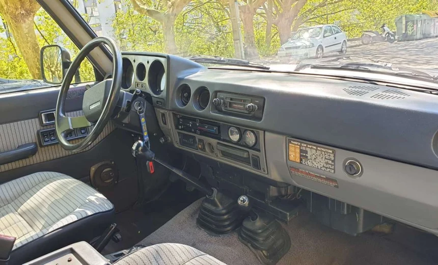 Toyota Land Cruiser 1987 Gasoline Manual Image 7