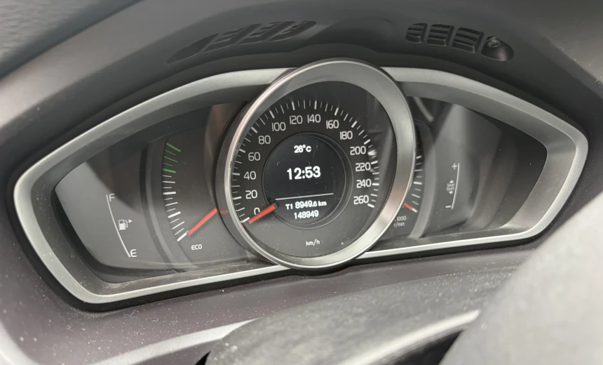 Volvo V40 2019 Diesel Manual Image 3