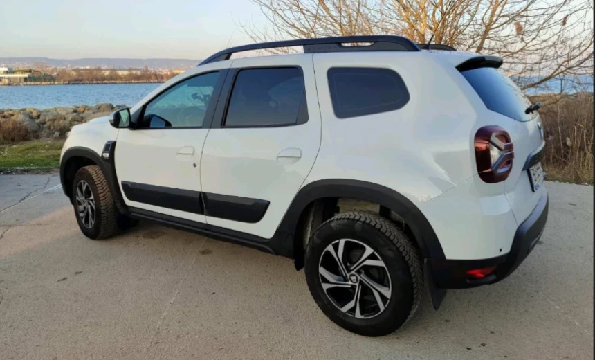 Dacia Duster 2022 Gasoline Manual Image 5