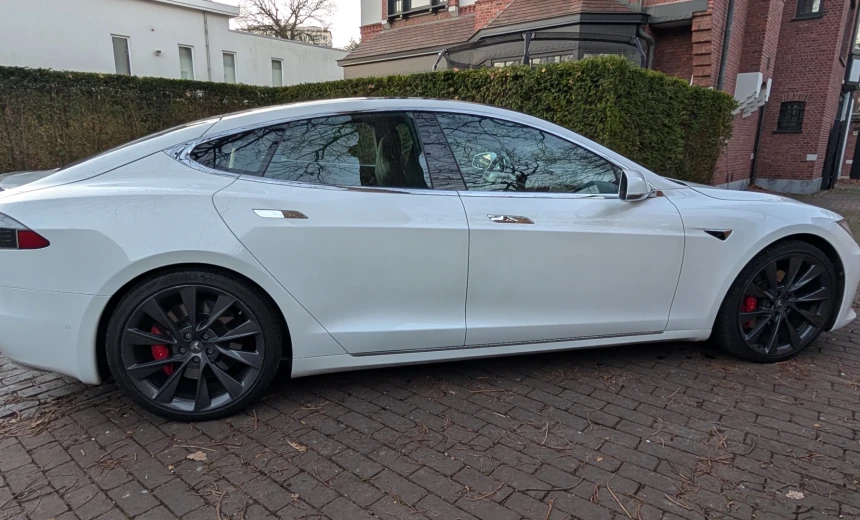 Tesla Model S 2019 Electric Automatic Image 4