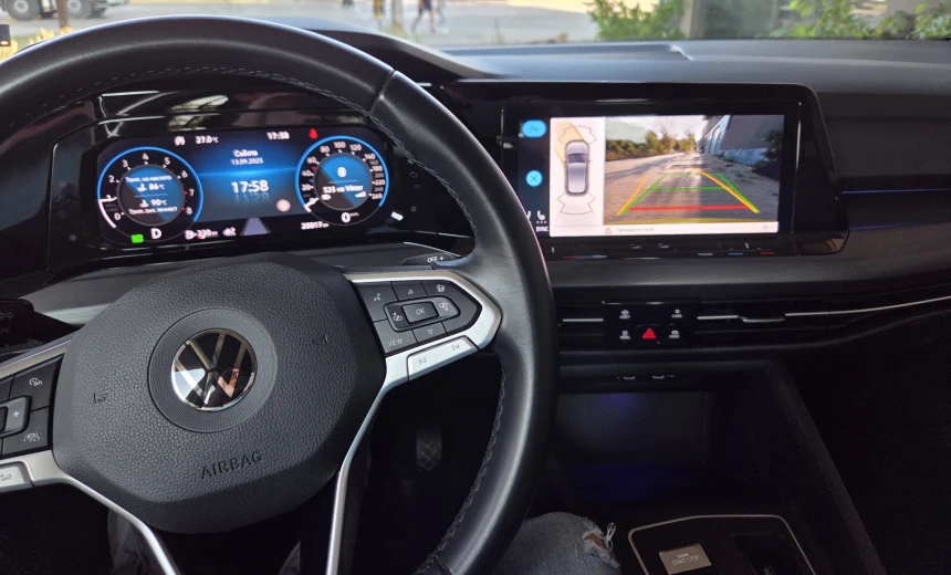 Volkswagen Golf 2020 Gasoline Automatic Image 7