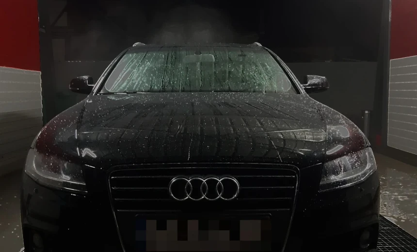 Audi A4 2012 Diesel Manual Image 2