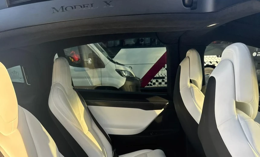 Tesla Model X 2017 Electric Automatic Image 9